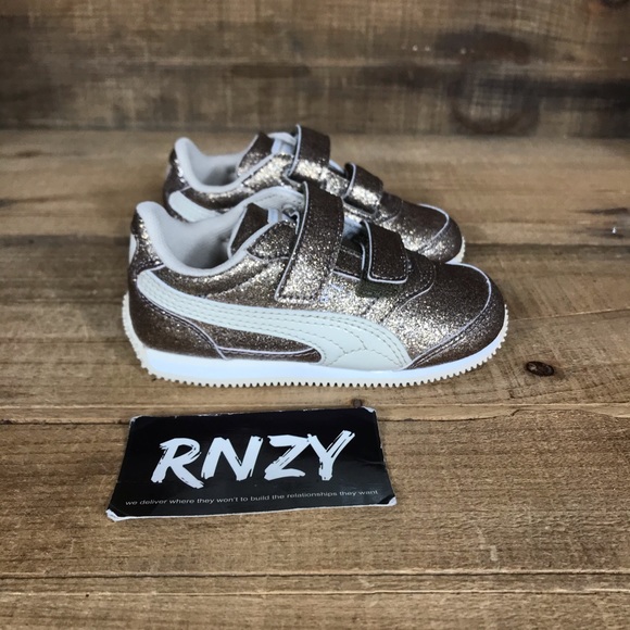 Puma Other - NEW Puma Glitz Glam Sneakers